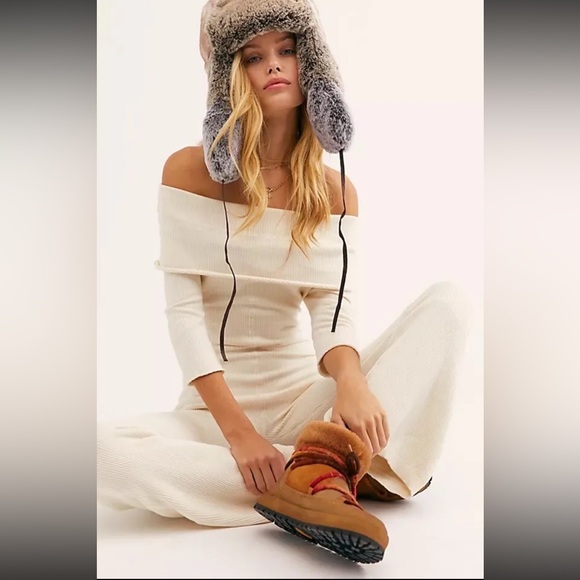 NEW FREE PEOPLE SKI BB RIBBED SWEATER ONESIE IVORY - Picture 2 of 2